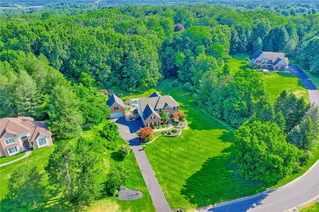 7650 Pine Tree Drive, Victor, New York 14564, Victor, New York 14564, 5 Bedrooms Bedrooms, 12 Rooms Rooms,4 BathroomsBathrooms,Residential,For Sale,7650 Pine Tree Drive, Victor, New York 14564,R1623351