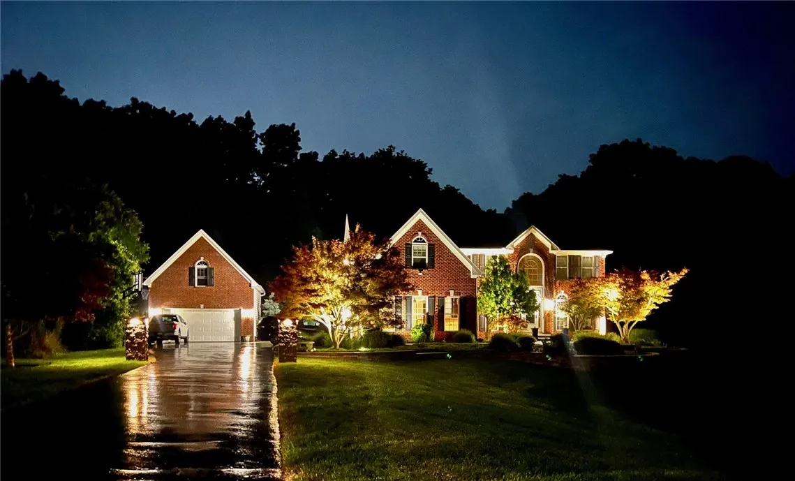 7650 Pine Tree Drive, Victor, New York 14564, Victor, New York 14564, 5 Bedrooms Bedrooms, 12 Rooms Rooms,4 BathroomsBathrooms,Residential,For Sale,7650 Pine Tree Drive, Victor, New York 14564,R1623351