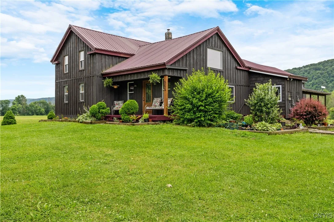 965 Vincent Corners Road, Fabius, New York 13063, Fabius, New York 13063, 3 Bedrooms Bedrooms, 9 Rooms Rooms,2 BathroomsBathrooms,Residential,For Sale,965 Vincent Corners Road, Fabius, New York 13063,S1622653