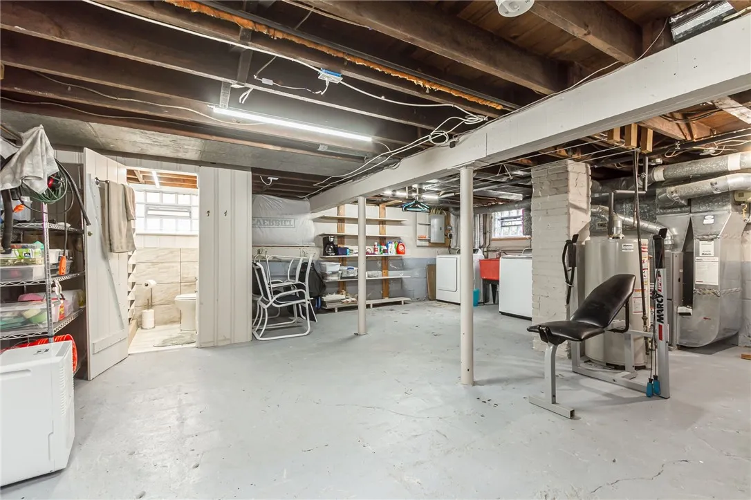118 Illinois Street, Rochester, New York 14609, Rochester, New York 14609, 3 Bedrooms Bedrooms, 8 Rooms Rooms,2 BathroomsBathrooms,Residential,For Sale,118 Illinois Street, Rochester, New York 14609,R1622480