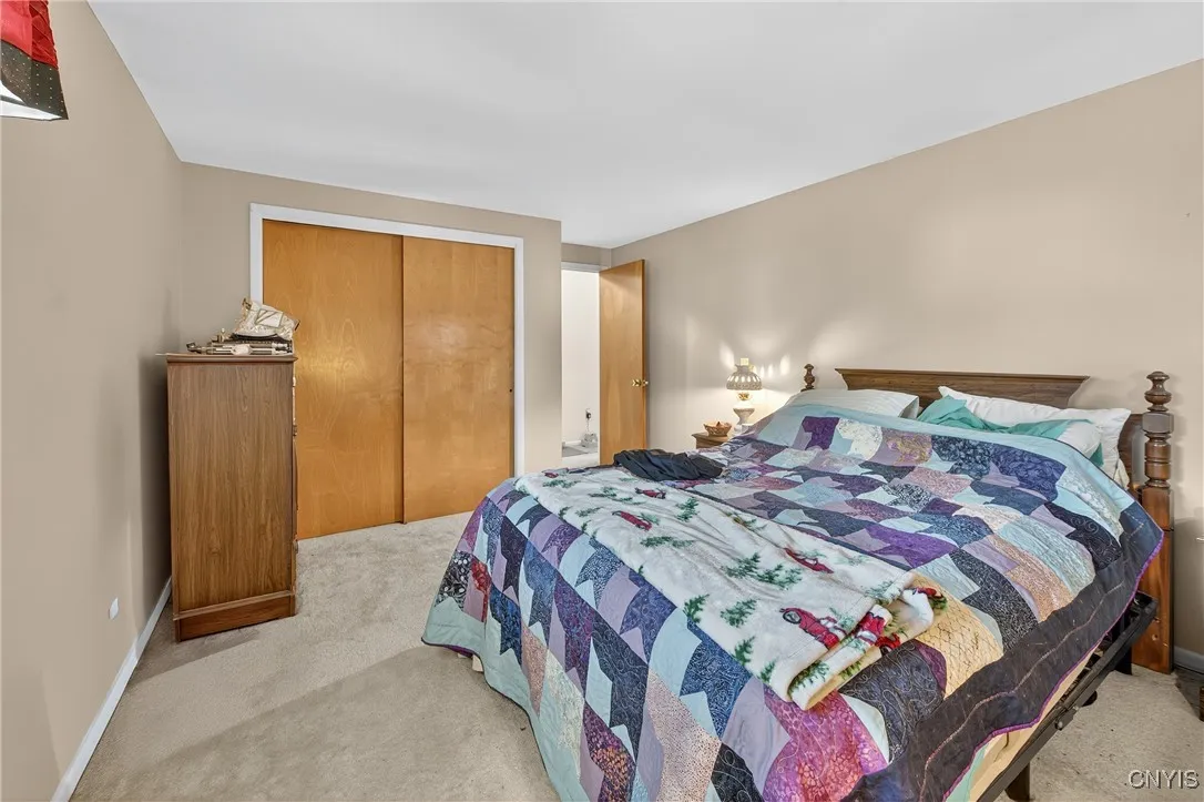 4252 Vega Course, Clay, New York 13090, Clay, New York 13090, 3 Bedrooms Bedrooms, 9 Rooms Rooms,1 BathroomBathrooms,Residential,For Sale,4252 Vega Course, Clay, New York 13090,S1623179