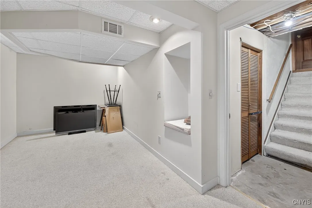 4252 Vega Course, Clay, New York 13090, Clay, New York 13090, 3 Bedrooms Bedrooms, 9 Rooms Rooms,1 BathroomBathrooms,Residential,For Sale,4252 Vega Course, Clay, New York 13090,S1623179