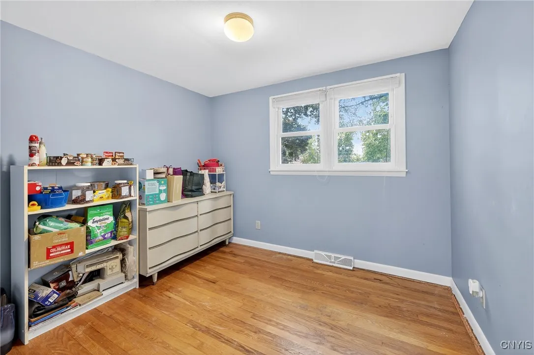 4252 Vega Course, Clay, New York 13090, Clay, New York 13090, 3 Bedrooms Bedrooms, 9 Rooms Rooms,1 BathroomBathrooms,Residential,For Sale,4252 Vega Course, Clay, New York 13090,S1623179