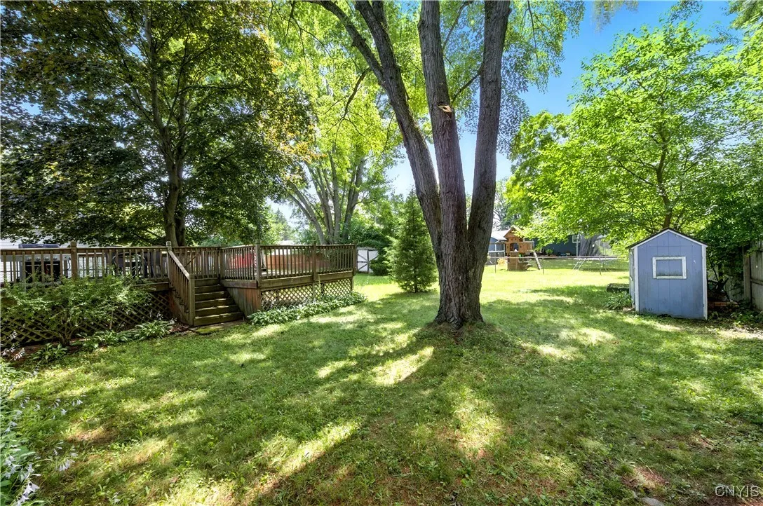 4252 Vega Course, Clay, New York 13090, Clay, New York 13090, 3 Bedrooms Bedrooms, 9 Rooms Rooms,1 BathroomBathrooms,Residential,For Sale,4252 Vega Course, Clay, New York 13090,S1623179