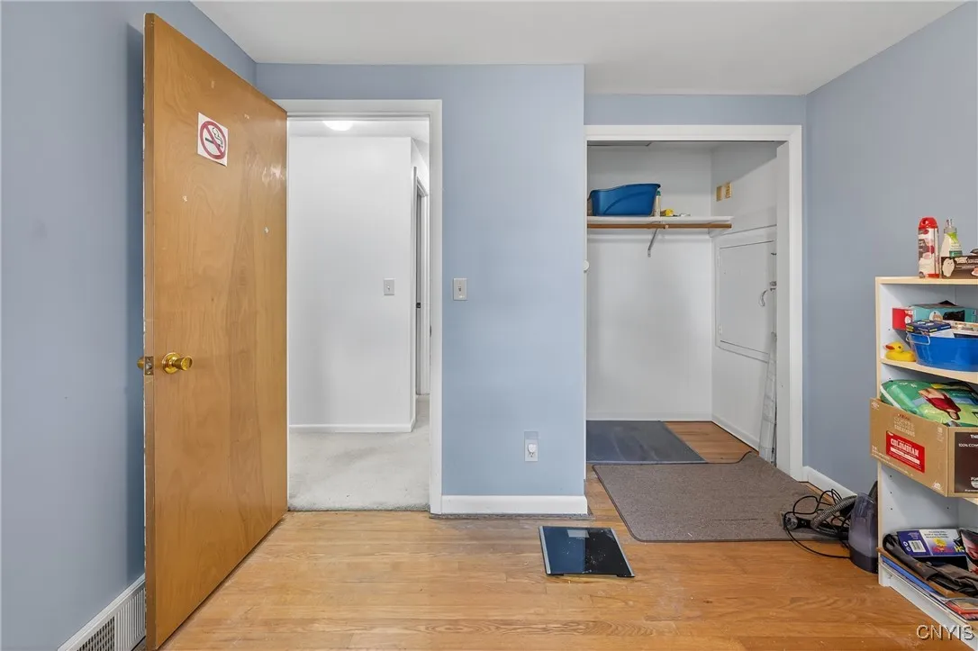 4252 Vega Course, Clay, New York 13090, Clay, New York 13090, 3 Bedrooms Bedrooms, 9 Rooms Rooms,1 BathroomBathrooms,Residential,For Sale,4252 Vega Course, Clay, New York 13090,S1623179