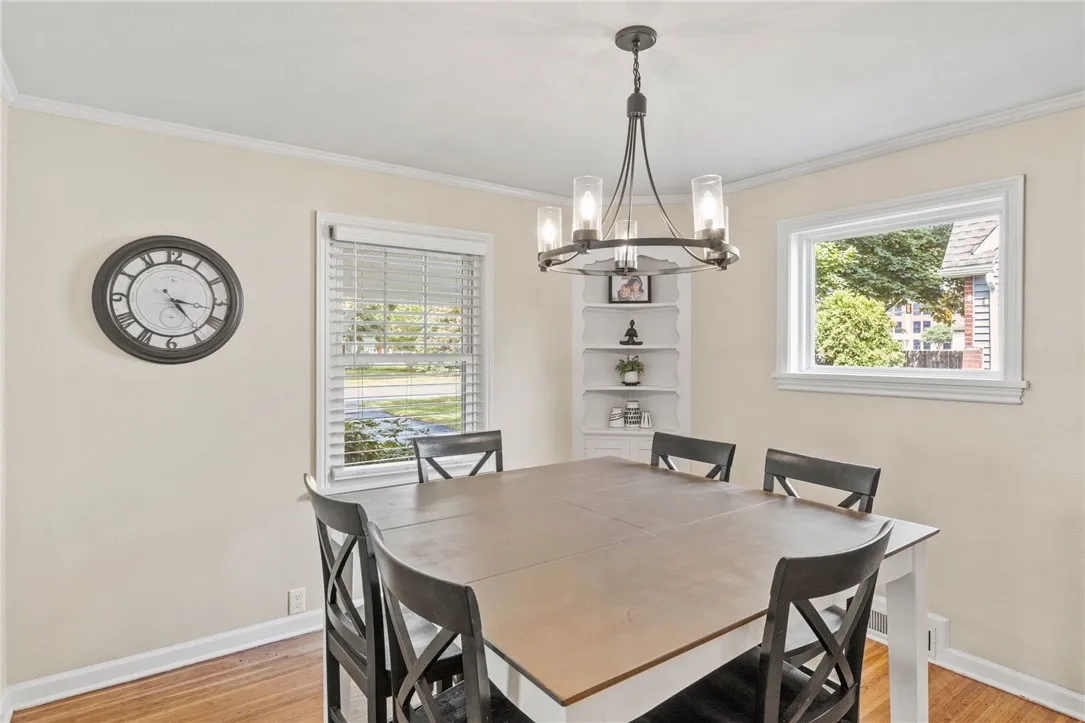 255 Thorncliffe Drive, Irondequoit, New York 14617, Irondequoit, New York 14617, 4 Bedrooms Bedrooms, 7 Rooms Rooms,2 BathroomsBathrooms,Residential,Closed,255 Thorncliffe Drive, Irondequoit, New York 14617,R1623232
