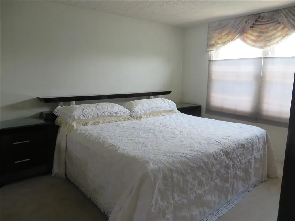 59 Cattaragus Drive, Henrietta, New York 14623, Henrietta, New York 14623, 4 Bedrooms Bedrooms, 7 Rooms Rooms,2 BathroomsBathrooms,Residential,For Sale,59 Cattaragus Drive, Henrietta, New York 14623,R1622892