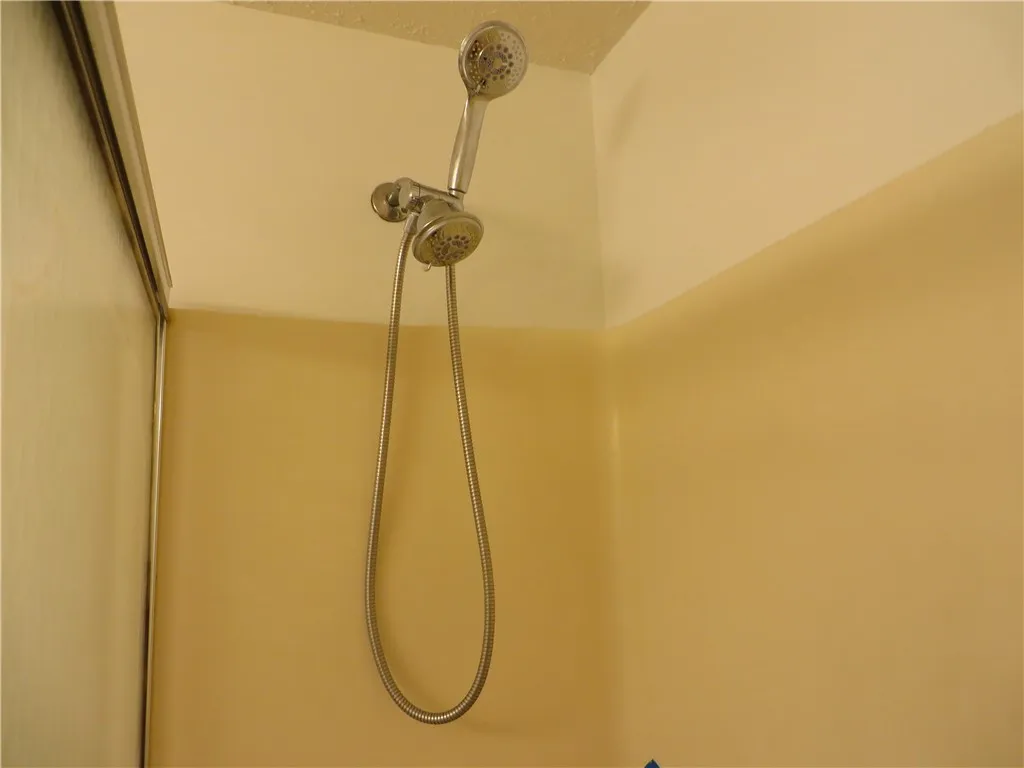 59 Cattaragus Drive, Henrietta, New York 14623, Henrietta, New York 14623, 4 Bedrooms Bedrooms, 7 Rooms Rooms,2 BathroomsBathrooms,Residential,For Sale,59 Cattaragus Drive, Henrietta, New York 14623,R1622892