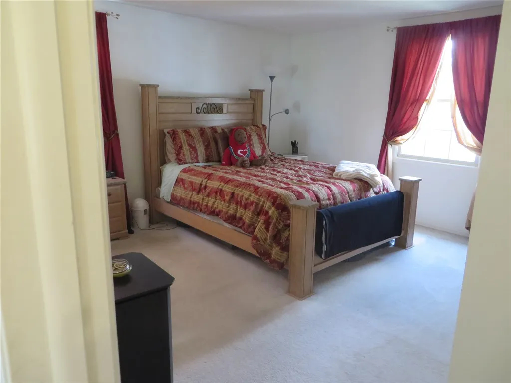 59 Cattaragus Drive, Henrietta, New York 14623, Henrietta, New York 14623, 4 Bedrooms Bedrooms, 7 Rooms Rooms,2 BathroomsBathrooms,Residential,For Sale,59 Cattaragus Drive, Henrietta, New York 14623,R1622892