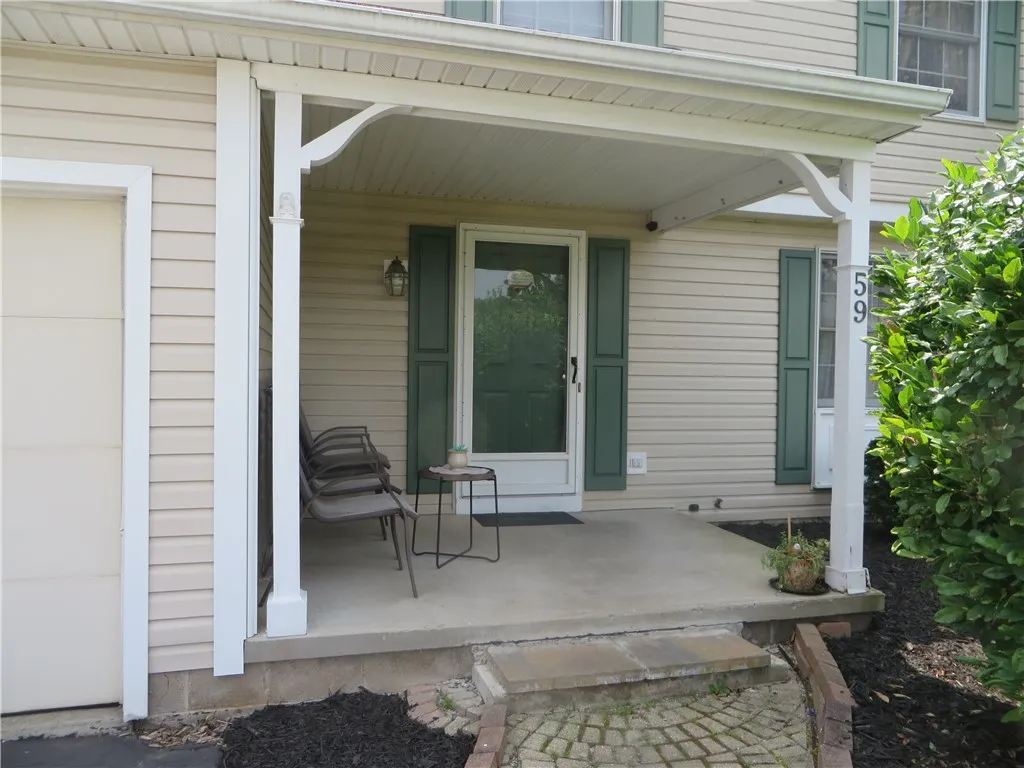 59 Cattaragus Drive, Henrietta, New York 14623, Henrietta, New York 14623, 4 Bedrooms Bedrooms, 7 Rooms Rooms,2 BathroomsBathrooms,Residential,For Sale,59 Cattaragus Drive, Henrietta, New York 14623,R1622892