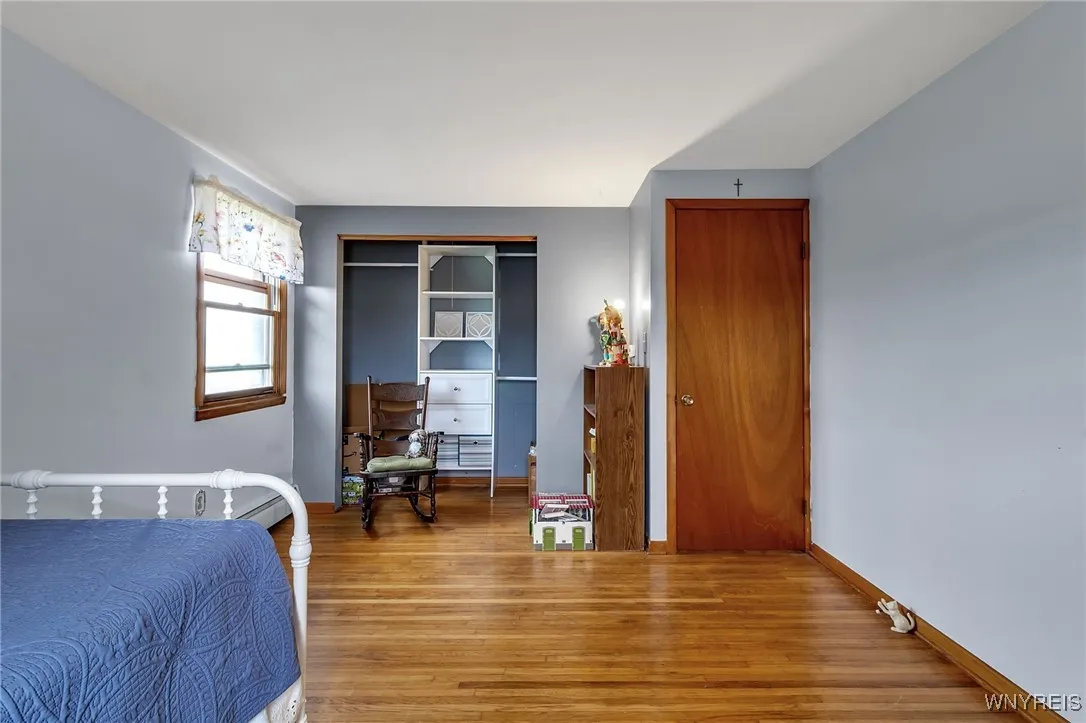 6393 Aiken Road, Pendleton, New York 14094, Pendleton, New York 14094, 4 Bedrooms Bedrooms, 6 Rooms Rooms,2 BathroomsBathrooms,Residential,For Sale,6393 Aiken Road, Pendleton, New York 14094,B1623464