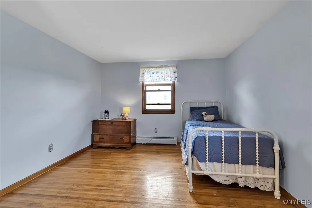 6393 Aiken Road, Pendleton, New York 14094, Pendleton, New York 14094, 4 Bedrooms Bedrooms, 6 Rooms Rooms,2 BathroomsBathrooms,Residential,For Sale,6393 Aiken Road, Pendleton, New York 14094,B1623464