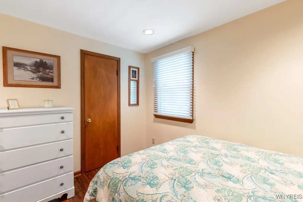 4944 Abbott Road, Orchard Park, New York 14127, Orchard Park, New York 14127, 4 Bedrooms Bedrooms, 10 Rooms Rooms,2 BathroomsBathrooms,Residential,For Sale,4944 Abbott Road, Orchard Park, New York 14127,B1623414