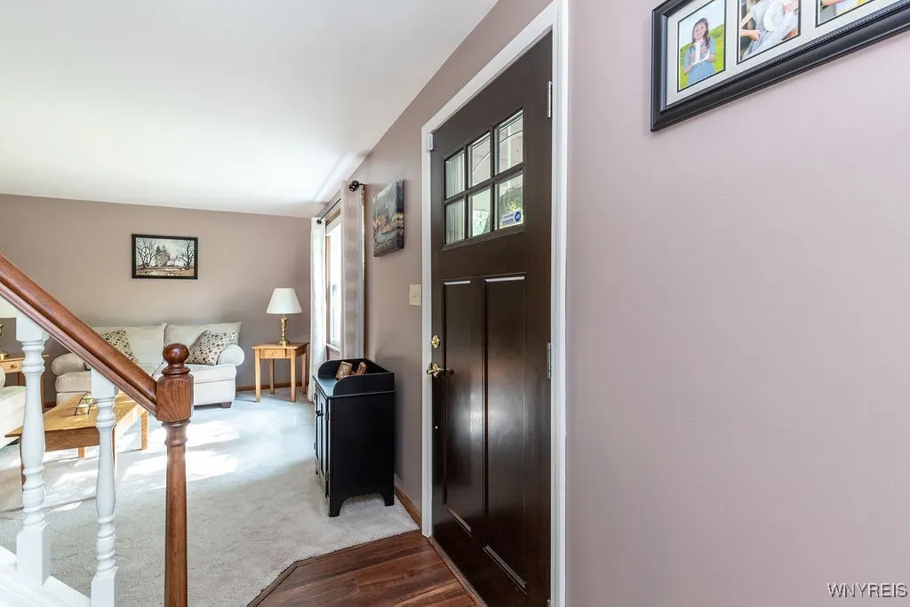 4944 Abbott Road, Orchard Park, New York 14127, Orchard Park, New York 14127, 4 Bedrooms Bedrooms, 10 Rooms Rooms,2 BathroomsBathrooms,Residential,For Sale,4944 Abbott Road, Orchard Park, New York 14127,B1623414