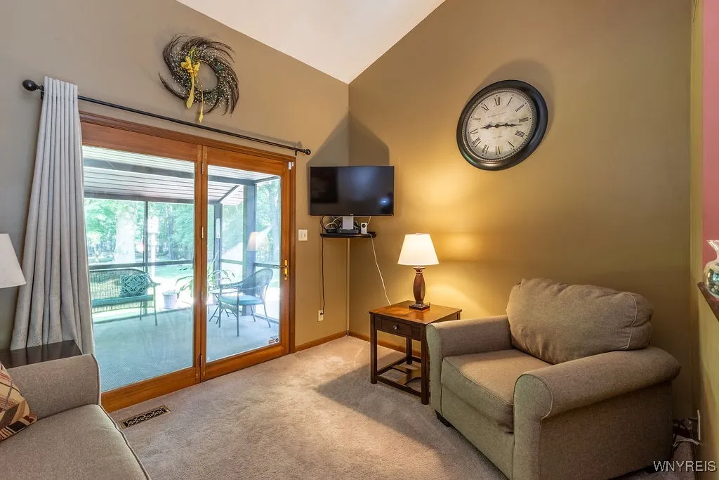4944 Abbott Road, Orchard Park, New York 14127, Orchard Park, New York 14127, 4 Bedrooms Bedrooms, 10 Rooms Rooms,2 BathroomsBathrooms,Residential,For Sale,4944 Abbott Road, Orchard Park, New York 14127,B1623414
