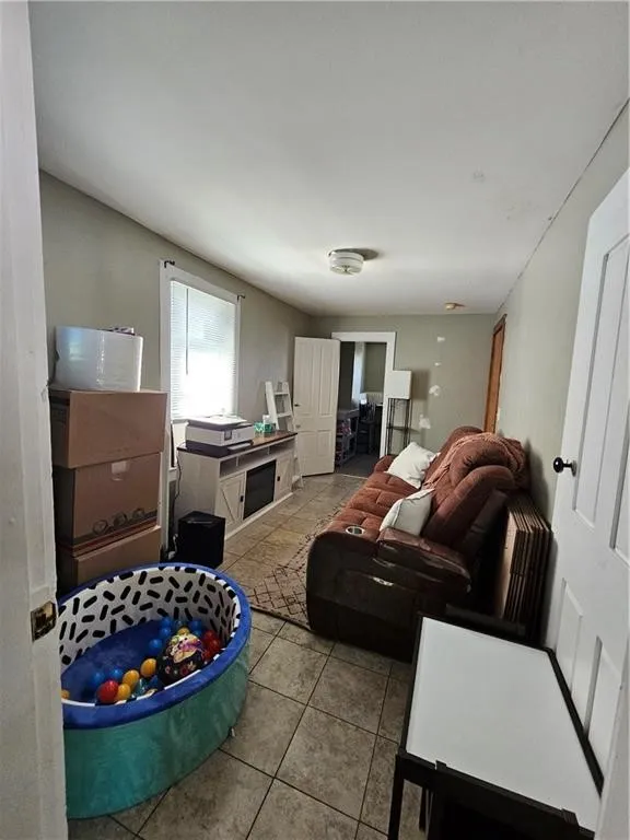 67 High Street, Geneva City, New York 14456, Geneva City, New York 14456, 4 Bedrooms Bedrooms, 123 Rooms Rooms,2 BathroomsBathrooms,Residential,For Sale,67 High Street, Geneva City, New York 14456,R1623315