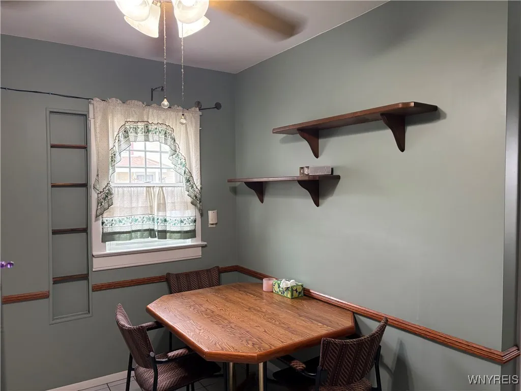 6 Copeland Place, Buffalo, New York 14207, Buffalo, New York 14207, 3 Bedrooms Bedrooms, 7 Rooms Rooms,1 BathroomBathrooms,Residential,For Sale,6 Copeland Place, Buffalo, New York 14207,B1623522
