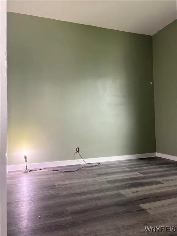 6 Copeland Place, Buffalo, New York 14207, Buffalo, New York 14207, 3 Bedrooms Bedrooms, 7 Rooms Rooms,1 BathroomBathrooms,Residential,For Sale,6 Copeland Place, Buffalo, New York 14207,B1623522