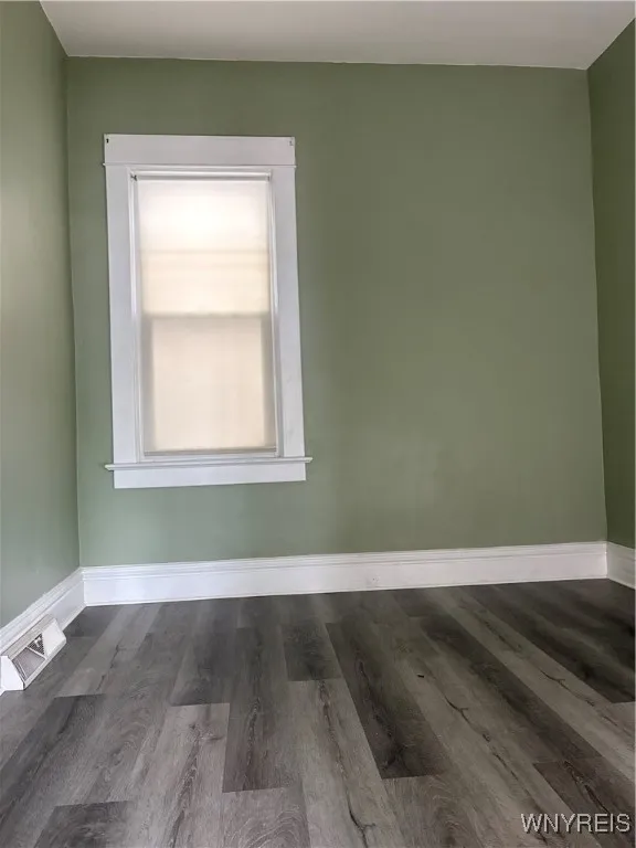 6 Copeland Place, Buffalo, New York 14207, Buffalo, New York 14207, 3 Bedrooms Bedrooms, 7 Rooms Rooms,1 BathroomBathrooms,Residential,For Sale,6 Copeland Place, Buffalo, New York 14207,B1623522