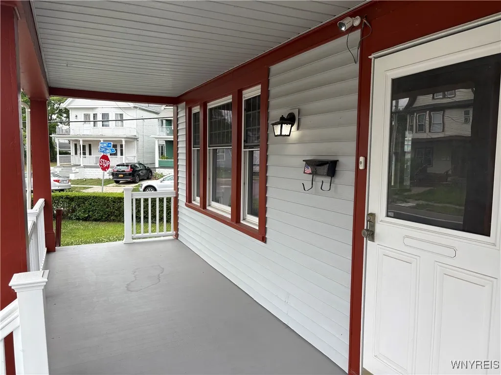 6 Copeland Place, Buffalo, New York 14207, Buffalo, New York 14207, 3 Bedrooms Bedrooms, 7 Rooms Rooms,1 BathroomBathrooms,Residential,For Sale,6 Copeland Place, Buffalo, New York 14207,B1623522
