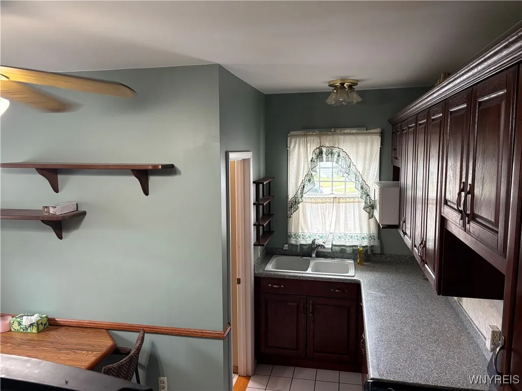 6 Copeland Place, Buffalo, New York 14207, Buffalo, New York 14207, 3 Bedrooms Bedrooms, 7 Rooms Rooms,1 BathroomBathrooms,Residential,For Sale,6 Copeland Place, Buffalo, New York 14207,B1623522
