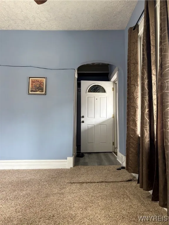 6 Copeland Place, Buffalo, New York 14207, Buffalo, New York 14207, 3 Bedrooms Bedrooms, 7 Rooms Rooms,1 BathroomBathrooms,Residential,For Sale,6 Copeland Place, Buffalo, New York 14207,B1623522