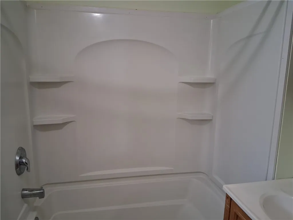 99 Westfield Street, Rochester, New York 14619, Rochester, New York 14619, 3 Bedrooms Bedrooms, 6 Rooms Rooms,1 BathroomBathrooms,Residential,For Sale,99 Westfield Street, Rochester, New York 14619,R1623336