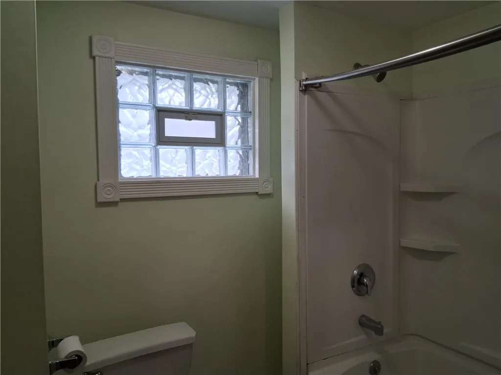 99 Westfield Street, Rochester, New York 14619, Rochester, New York 14619, 3 Bedrooms Bedrooms, 6 Rooms Rooms,1 BathroomBathrooms,Residential,For Sale,99 Westfield Street, Rochester, New York 14619,R1623336