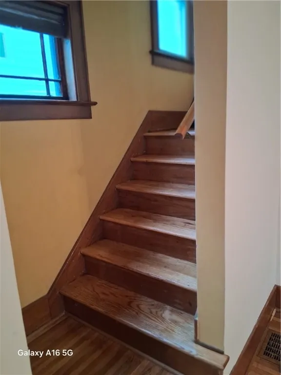 99 Westfield Street, Rochester, New York 14619, Rochester, New York 14619, 3 Bedrooms Bedrooms, 6 Rooms Rooms,1 BathroomBathrooms,Residential,For Sale,99 Westfield Street, Rochester, New York 14619,R1623336