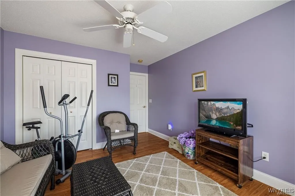 5675 Hidden Lake Drive, Lockport Town, New York 14, Lockport Town, New York 14094, 2 Bedrooms Bedrooms, 4 Rooms Rooms,2 BathroomsBathrooms,Residential,Closed,5675 Hidden Lake Drive, Lockport Town, New York 14,0,B1623384