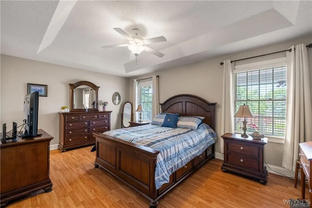 5675 Hidden Lake Drive, Lockport Town, New York 14, Lockport Town, New York 14094, 2 Bedrooms Bedrooms, 4 Rooms Rooms,2 BathroomsBathrooms,Residential,Closed,5675 Hidden Lake Drive, Lockport Town, New York 14,0,B1623384