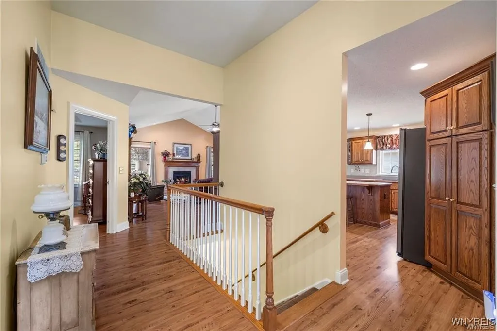 5675 Hidden Lake Drive, Lockport Town, New York 14, Lockport Town, New York 14094, 2 Bedrooms Bedrooms, 4 Rooms Rooms,2 BathroomsBathrooms,Residential,Closed,5675 Hidden Lake Drive, Lockport Town, New York 14,0,B1623384