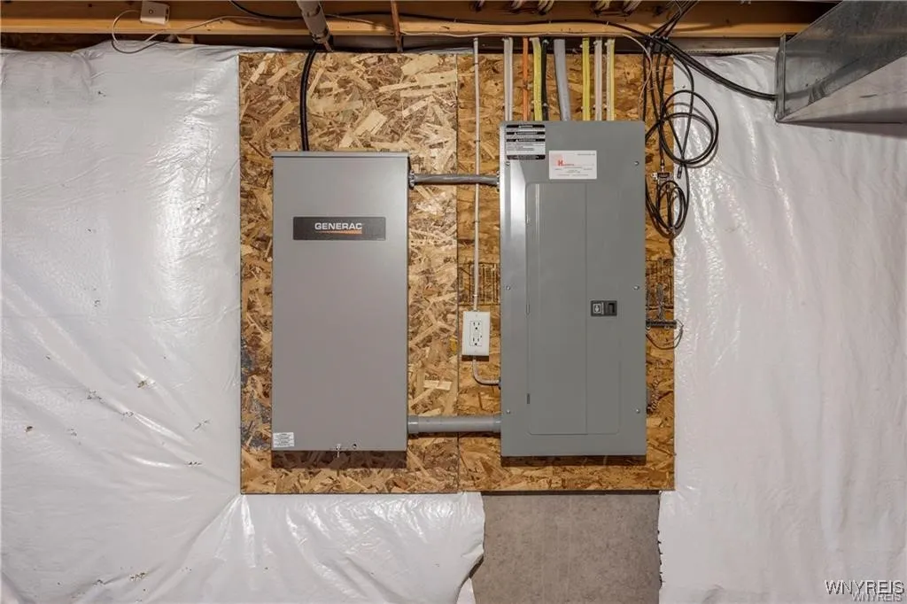 5675 Hidden Lake Drive, Lockport Town, New York 14, Lockport Town, New York 14094, 2 Bedrooms Bedrooms, 4 Rooms Rooms,2 BathroomsBathrooms,Residential,Closed,5675 Hidden Lake Drive, Lockport Town, New York 14,0,B1623384