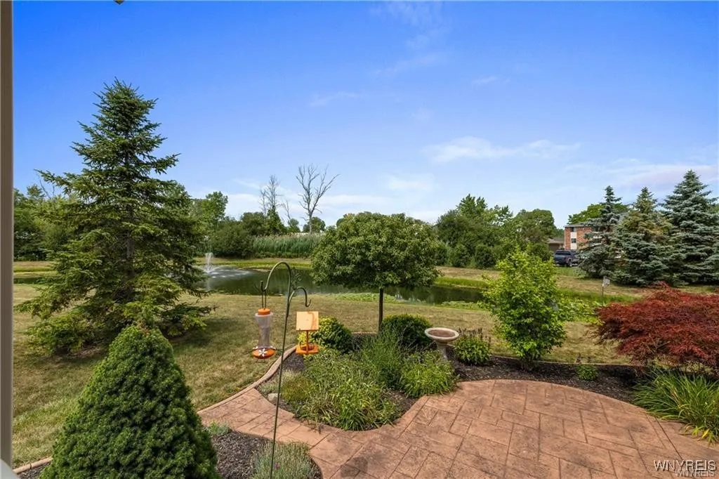 5675 Hidden Lake Drive, Lockport Town, New York 14, Lockport Town, New York 14094, 2 Bedrooms Bedrooms, 4 Rooms Rooms,2 BathroomsBathrooms,Residential,Closed,5675 Hidden Lake Drive, Lockport Town, New York 14,0,B1623384