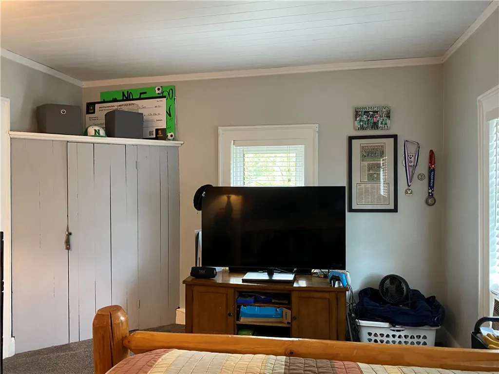 17 Elizabeth Street, Naples, New York 14512, Naples, New York 14512, 4 Bedrooms Bedrooms, 10 Rooms Rooms,1 BathroomBathrooms,Residential,Closed,17 Elizabeth Street, Naples, New York 14512,0,R1623136