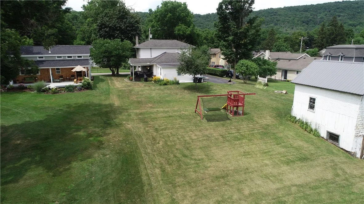 17 Elizabeth Street, Naples, New York 14512, Naples, New York 14512, 4 Bedrooms Bedrooms, 10 Rooms Rooms,1 BathroomBathrooms,Residential,Closed,17 Elizabeth Street, Naples, New York 14512,0,R1623136