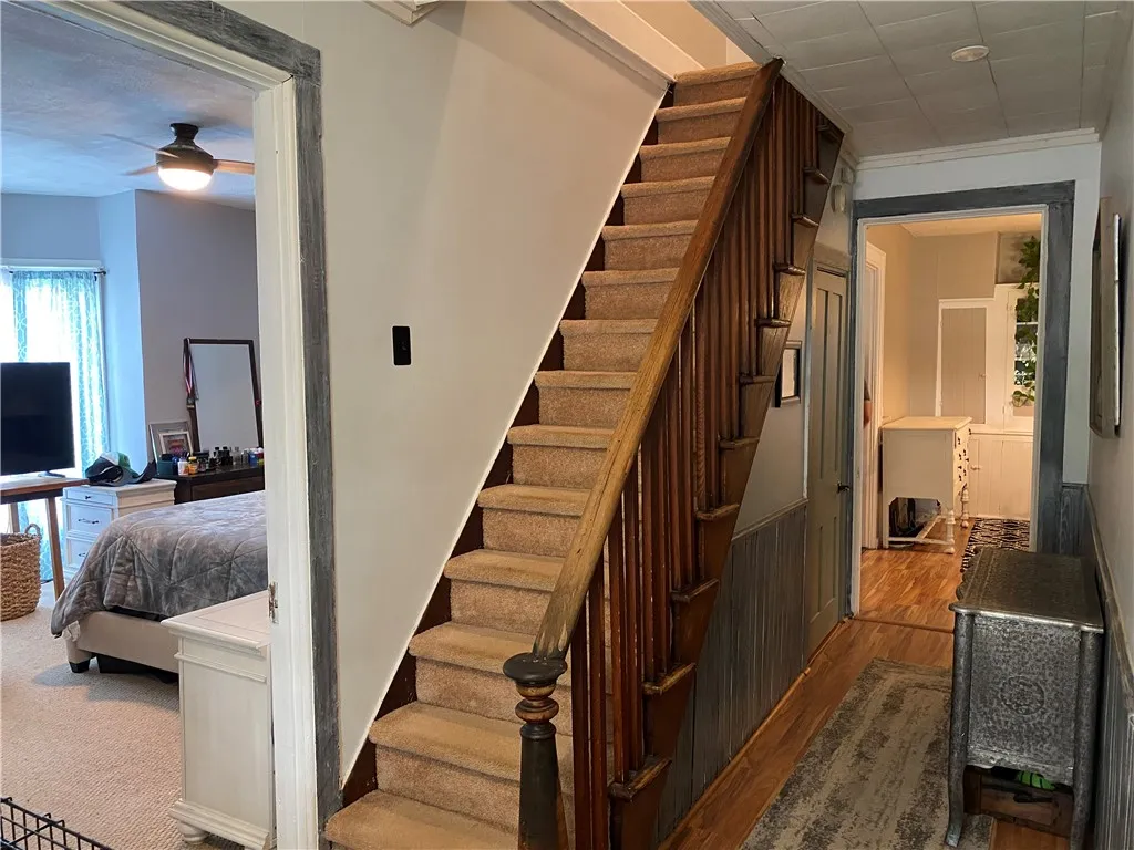 17 Elizabeth Street, Naples, New York 14512, Naples, New York 14512, 4 Bedrooms Bedrooms, 10 Rooms Rooms,1 BathroomBathrooms,Residential,Closed,17 Elizabeth Street, Naples, New York 14512,0,R1623136