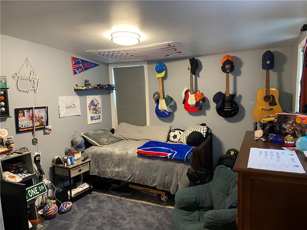 17 Elizabeth Street, Naples, New York 14512, Naples, New York 14512, 4 Bedrooms Bedrooms, 10 Rooms Rooms,1 BathroomBathrooms,Residential,Closed,17 Elizabeth Street, Naples, New York 14512,0,R1623136