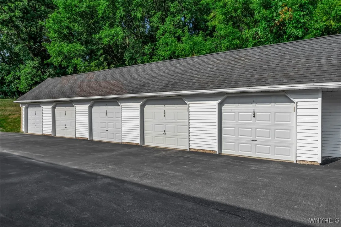 270 Buffalo Road 45, Aurora, New York 14052, Aurora, New York 14052, 2 Bedrooms Bedrooms, 5 Rooms Rooms,2 BathroomsBathrooms,Residential,Closed,270 Buffalo Road 45, Aurora, New York 14052,0,B1623471