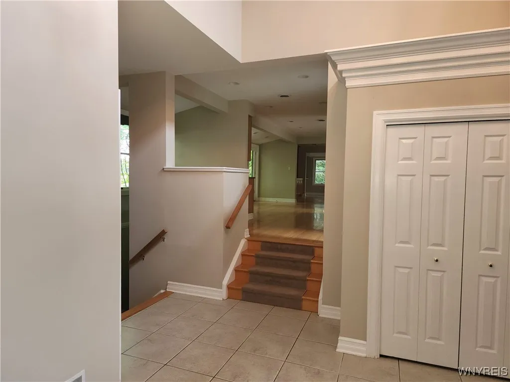 6731 Chestnut Ridge Road, Orchard Park, New York 1, Orchard Park, New York 14127, 6 Bedrooms Bedrooms, 17 Rooms Rooms,5 BathroomsBathrooms,Residential,For Sale,6731 Chestnut Ridge Road, Orchard Park, New York 1,B1623537