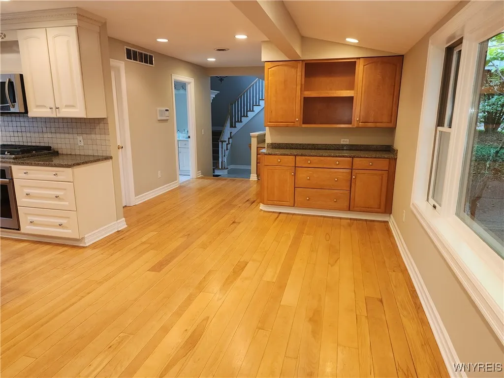 6731 Chestnut Ridge Road, Orchard Park, New York 1, Orchard Park, New York 14127, 6 Bedrooms Bedrooms, 17 Rooms Rooms,5 BathroomsBathrooms,Residential,For Sale,6731 Chestnut Ridge Road, Orchard Park, New York 1,B1623537