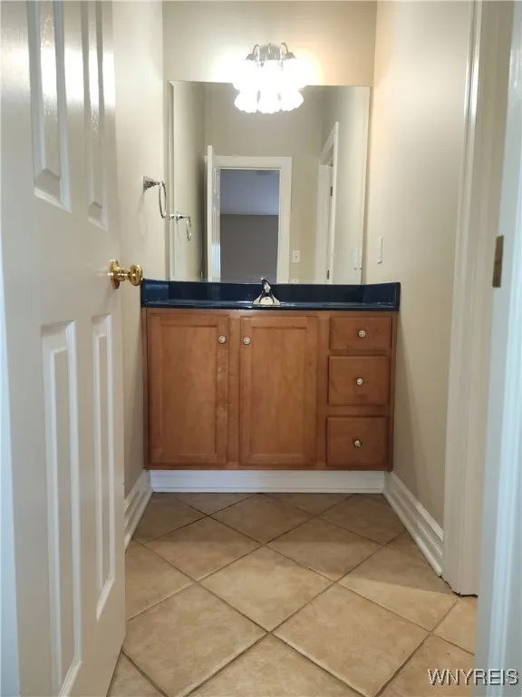 6731 Chestnut Ridge Road, Orchard Park, New York 1, Orchard Park, New York 14127, 6 Bedrooms Bedrooms, 17 Rooms Rooms,5 BathroomsBathrooms,Residential,For Sale,6731 Chestnut Ridge Road, Orchard Park, New York 1,B1623537