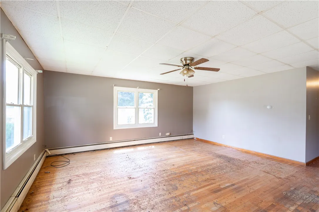 3 Crescent Place, Almond, New York 14804, Almond, New York 14804, 2 Bedrooms Bedrooms, 4 Rooms Rooms,1 BathroomBathrooms,Residential,For Sale,3 Crescent Place, Almond, New York 14804,R1621842