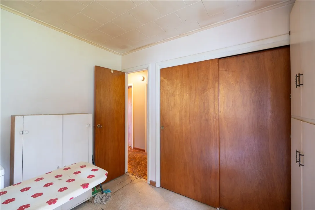 3 Crescent Place, Almond, New York 14804, Almond, New York 14804, 2 Bedrooms Bedrooms, 4 Rooms Rooms,1 BathroomBathrooms,Residential,For Sale,3 Crescent Place, Almond, New York 14804,R1621842
