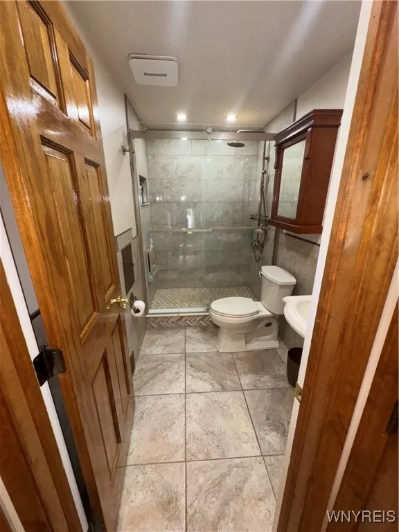 504 Downing Street, Buffalo, New York 14220, Buffalo, New York 14220, 3 Bedrooms Bedrooms, 5 Rooms Rooms,1 BathroomBathrooms,Residential,For Sale,504 Downing Street, Buffalo, New York 14220,B1623485