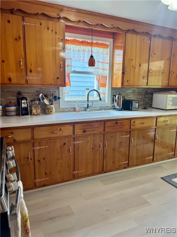 504 Downing Street, Buffalo, New York 14220, Buffalo, New York 14220, 3 Bedrooms Bedrooms, 5 Rooms Rooms,1 BathroomBathrooms,Residential,For Sale,504 Downing Street, Buffalo, New York 14220,B1623485