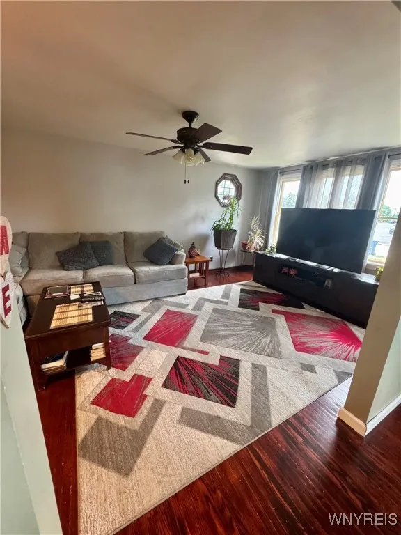 504 Downing Street, Buffalo, New York 14220, Buffalo, New York 14220, 3 Bedrooms Bedrooms, 5 Rooms Rooms,1 BathroomBathrooms,Residential,For Sale,504 Downing Street, Buffalo, New York 14220,B1623485