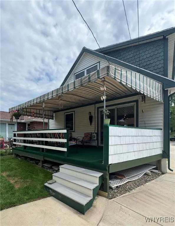 504 Downing Street, Buffalo, New York 14220, Buffalo, New York 14220, 3 Bedrooms Bedrooms, 5 Rooms Rooms,1 BathroomBathrooms,Residential,For Sale,504 Downing Street, Buffalo, New York 14220,B1623485