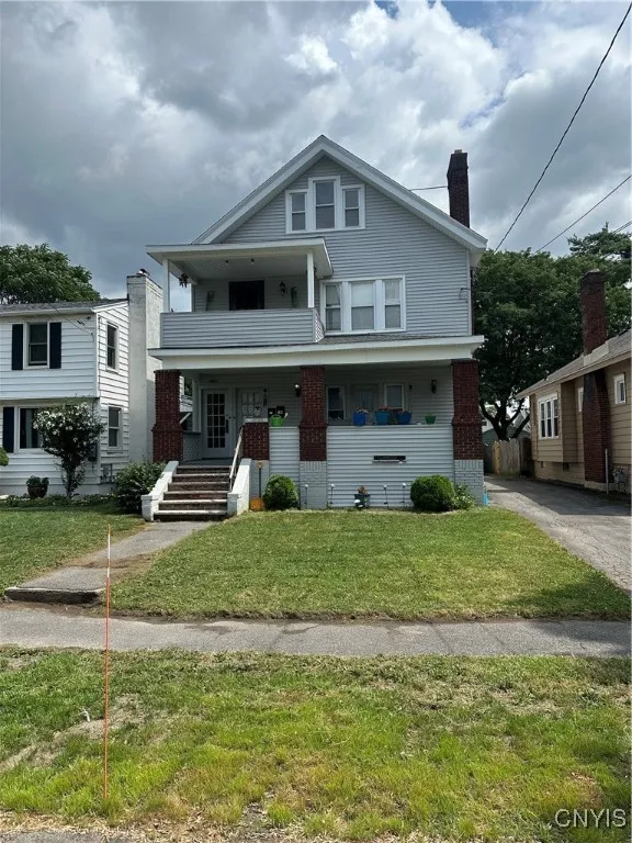 124 7th North Street 26, Syracuse, New York 13208, Syracuse, New York 13208, 6 Bedrooms Bedrooms, ,2 BathroomsBathrooms,Residential,Closed,124 7th North Street 26, Syracuse, New York 13208,0,S1622735