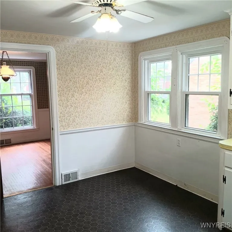158 Century Road, Cheektowaga, New York 14215, Cheektowaga, New York 14215, 3 Bedrooms Bedrooms, 7 Rooms Rooms,1 BathroomBathrooms,Residential,Closed,158 Century Road, Cheektowaga, New York 14215,0,B1619616